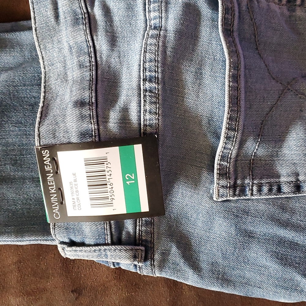 NWT Calvin Klein women's jeans size 12